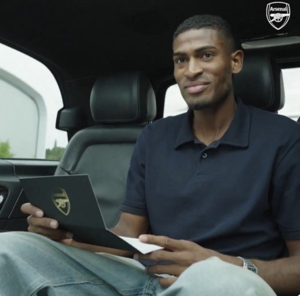 厄德高致信欢迎莫斯克拉：你将做出很多贡献，期待与你并肩作战