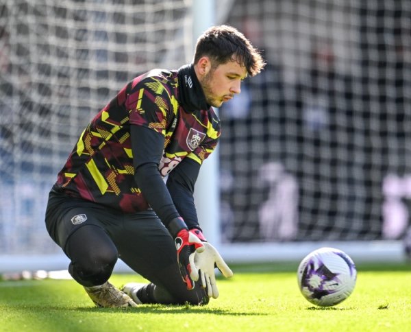 远低于4000万镑🚨TA：曼城花2700万镑签特拉福德，并签