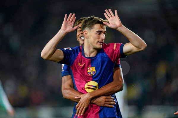 记者：加维可能膝盖骨裂，今天将接受详细检查