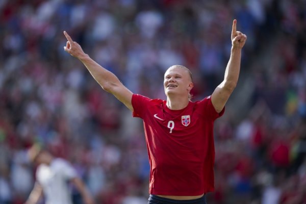 哈兰德国家队45场轰47球！本世纪挪威国家队单场得分  4+