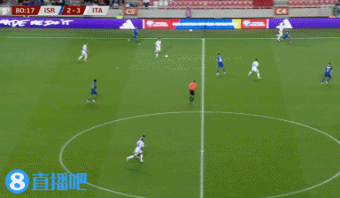 意大利连续传送球  协作  ，拉斯帕多里后备  2分钟破门