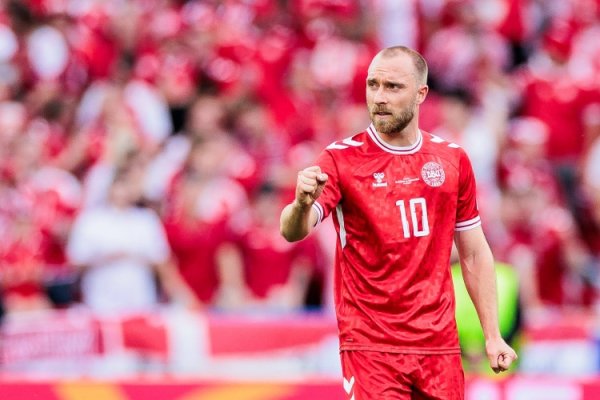 图片报：埃里克森不太可能加盟勒沃库森，球队阵形    已满员