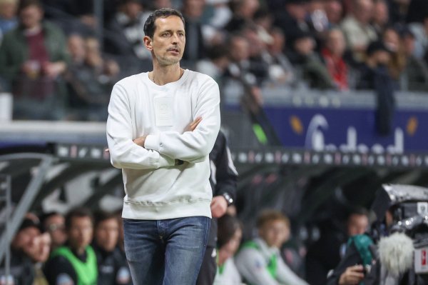 法兰克福主帅谈1-5大败  马竞：现在懂皇马怎么输2-5了，