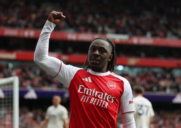 埃泽：水晶宫绝对是非常难对付的球队，今天得分  后心情有些复