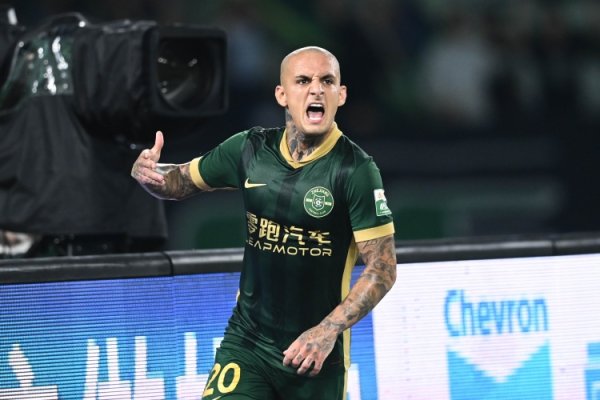 赛前热身  赛-浙江队6-2战胜杭州临平吴越，米特里策传射卡